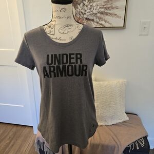 Women's Under Armour Tshirt
